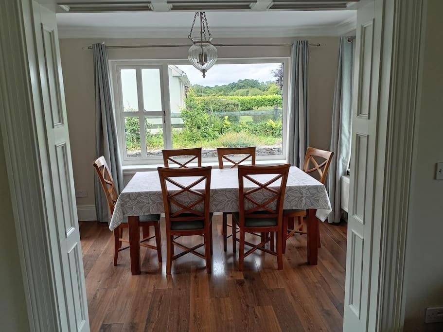 Conveniently Located House To Enjoy All Of Kerry Tralee Dış mekan fotoğraf